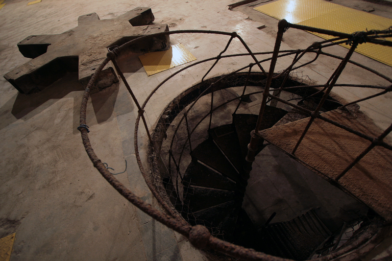 Illustration for article titled Inside the Caverns of Hungary's Abandoned Underground Coal Plant